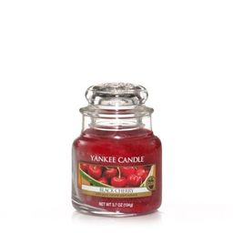 Yankee Candle Black Cherry geurkaars