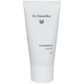 Dr. Hauschka Foundation 06 Walnut