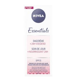 Nivea Essentials Voedende Dagcreme Droge Huid SPF15