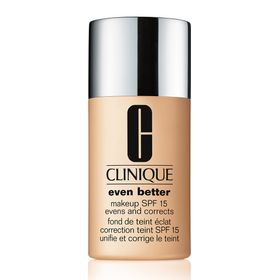 Clinique Even Better™ Fond de Teint Éclat Correction Teint SPF 15 CN52 Neutral - Anti-Pigmentation