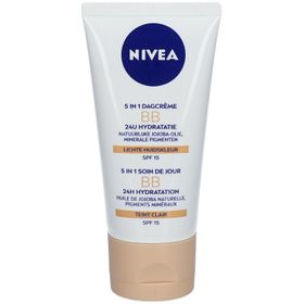 Nivea Essentials BB Crème Light SPF20