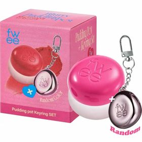 FWEE Lip & Cheek Blurry Pudding Pot PK04 Crush – 2-in-1 lippenstift & blush met sleutelhanger