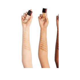 Shiseido Synchro Skin Radiant Lifting Fond de teint éclatant et longue tenue