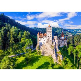 enjoy Puzzel Kasteel Bran in de zomer, Roemenië 1000 stuks