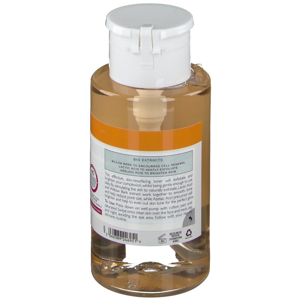 Vue arrière du flacon. Étiquette avec texte. Liquide transparent. Bouchon blanc et pompe. Bande orange.