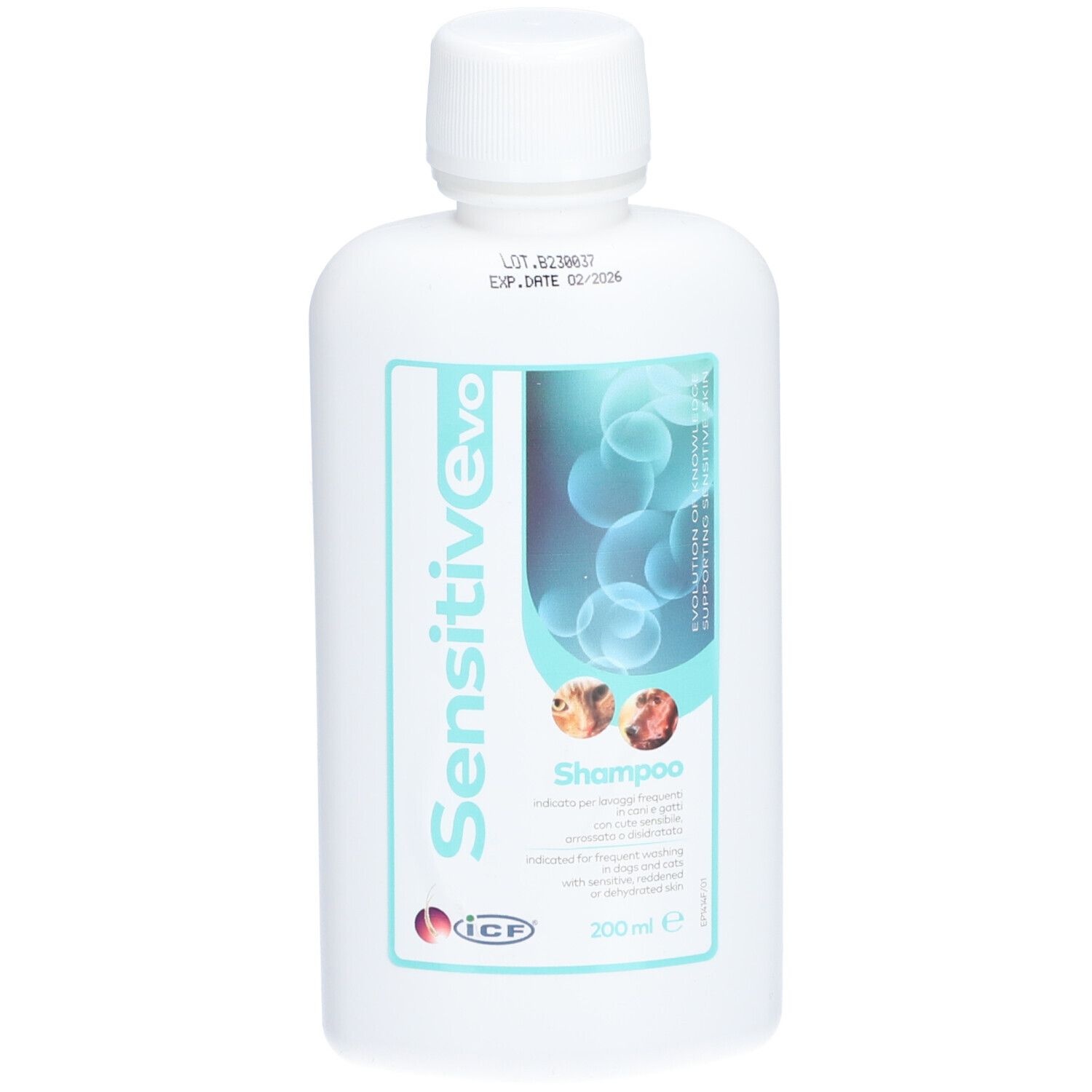 Witte fles Sensitiv Evo Shampoo. Label: Shampoo, 200 ml. Houdbaarheidsdatum 02/2026.