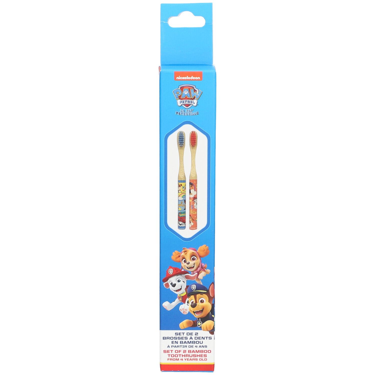 Twee bamboe tandenborstels in een kartonnen verpakking. Paw Patrol-personages en productinformatie zichtbaar.