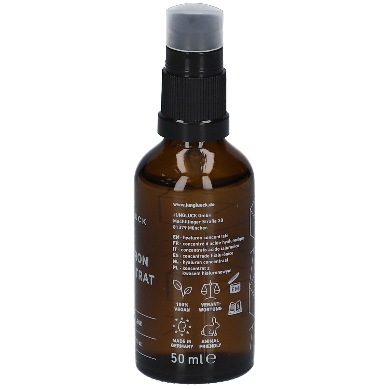 Flacon en verre brun avec pompe noire. Inscription : JUNGLÜCK, Hyaluron Konzentrat. Texte multilingue. 50 ml.