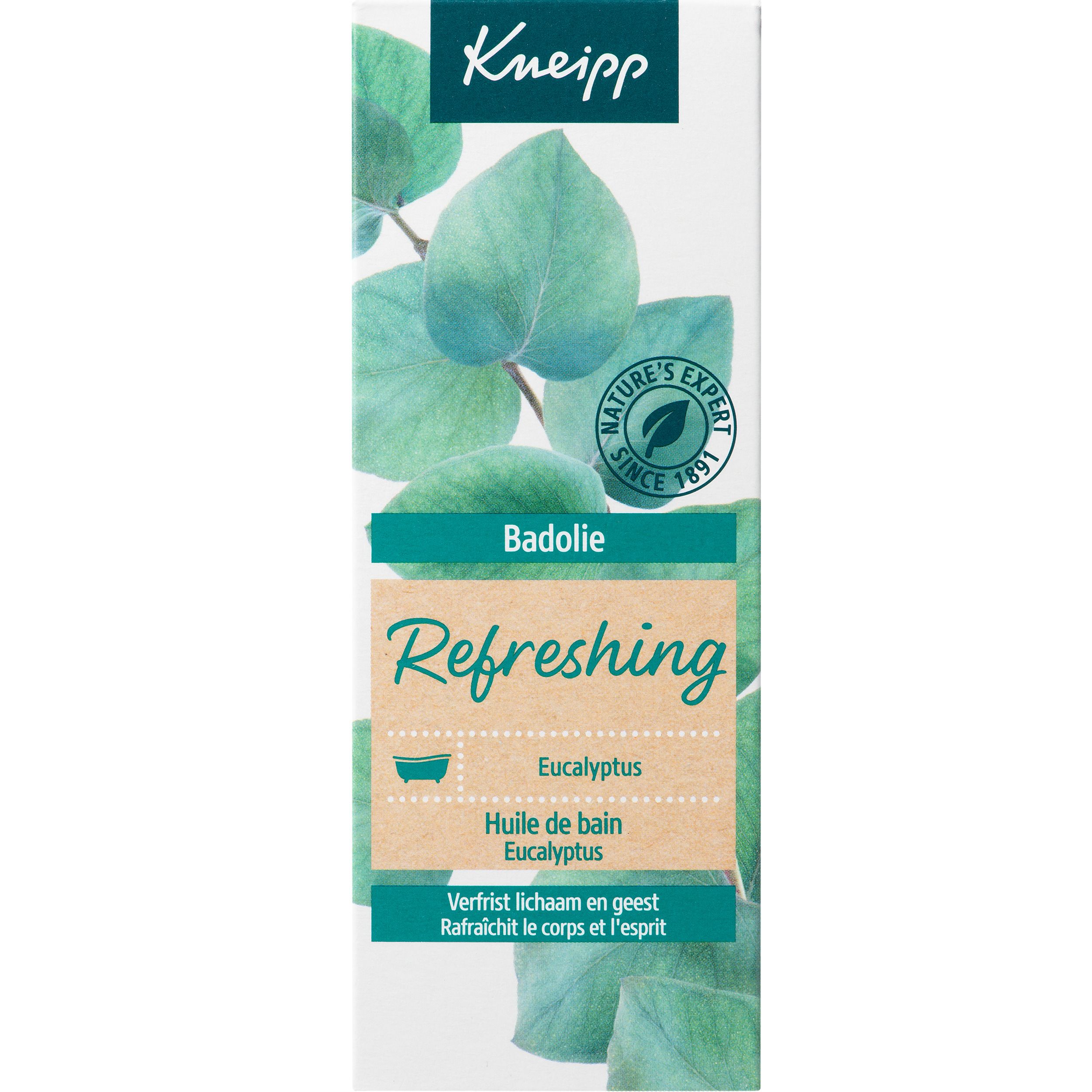 Tekst op een verpakking met groene bladeren. Kneipp Badolie Refreshing Eucalyptus. Gebruiksaanwijzing.