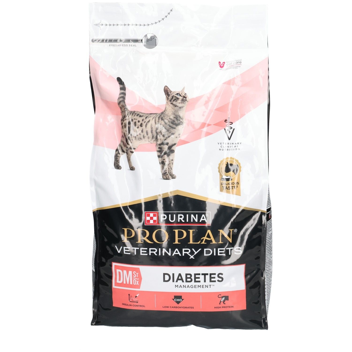 Zak droogvoer voor katten. Opschrift: PRO PLAN Veterinary Diets DM Diabetes Management. Afbeelding van een kat.