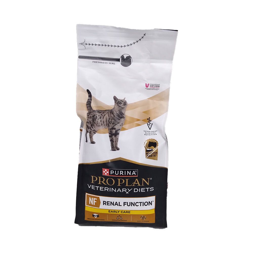 Zak kattenvoer. Opschrift: PURINA PRO PLAN VETERINARY DIETS NF RENAL FUNCTION Early Care. Afbeelding van een kat.