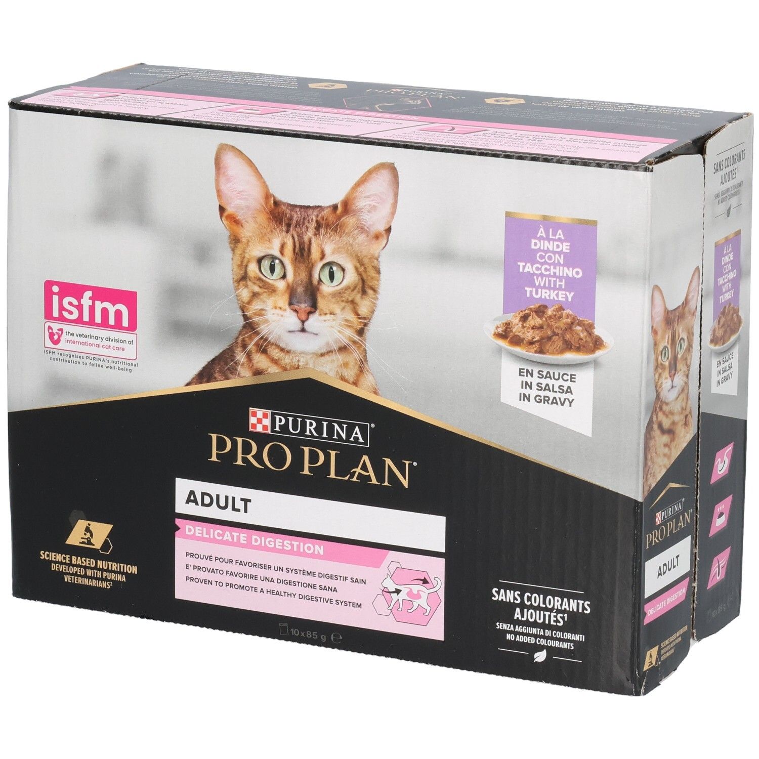 Kartonnen verpakking met productafbeelding en logo. Bevat zakjes kattenvoer. Opschrift: Purina Pro Plan Adult Delicate Digestion.