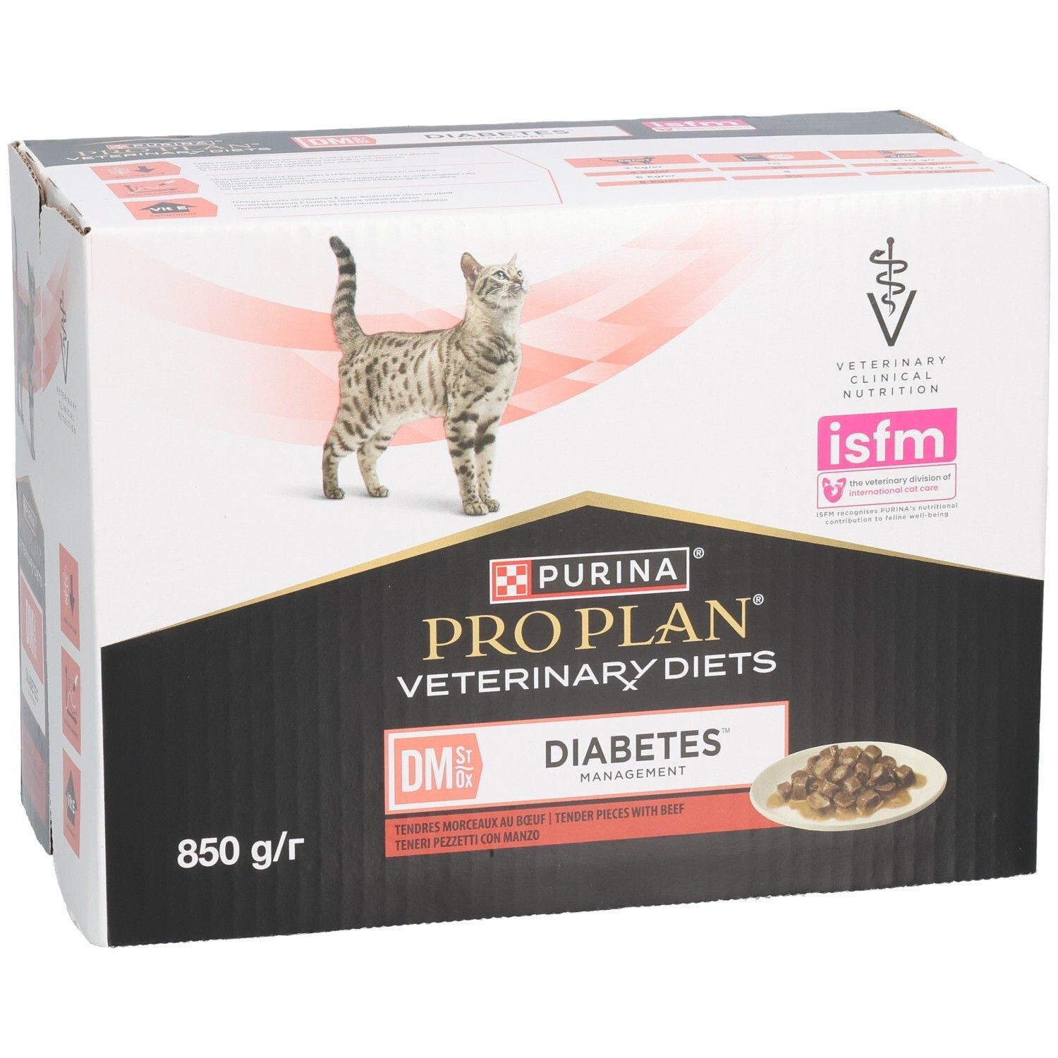 Doos kattenvoer. Merk: Purina Pro Plan Veterinary Diets. Opschrift: DM Diabetes Management. ISFM-logo.