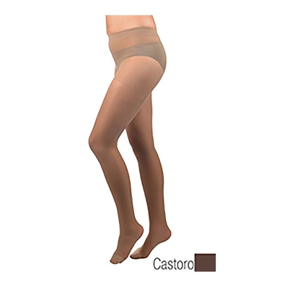 Benen in panty. Bruine panty. Castoro kleur.