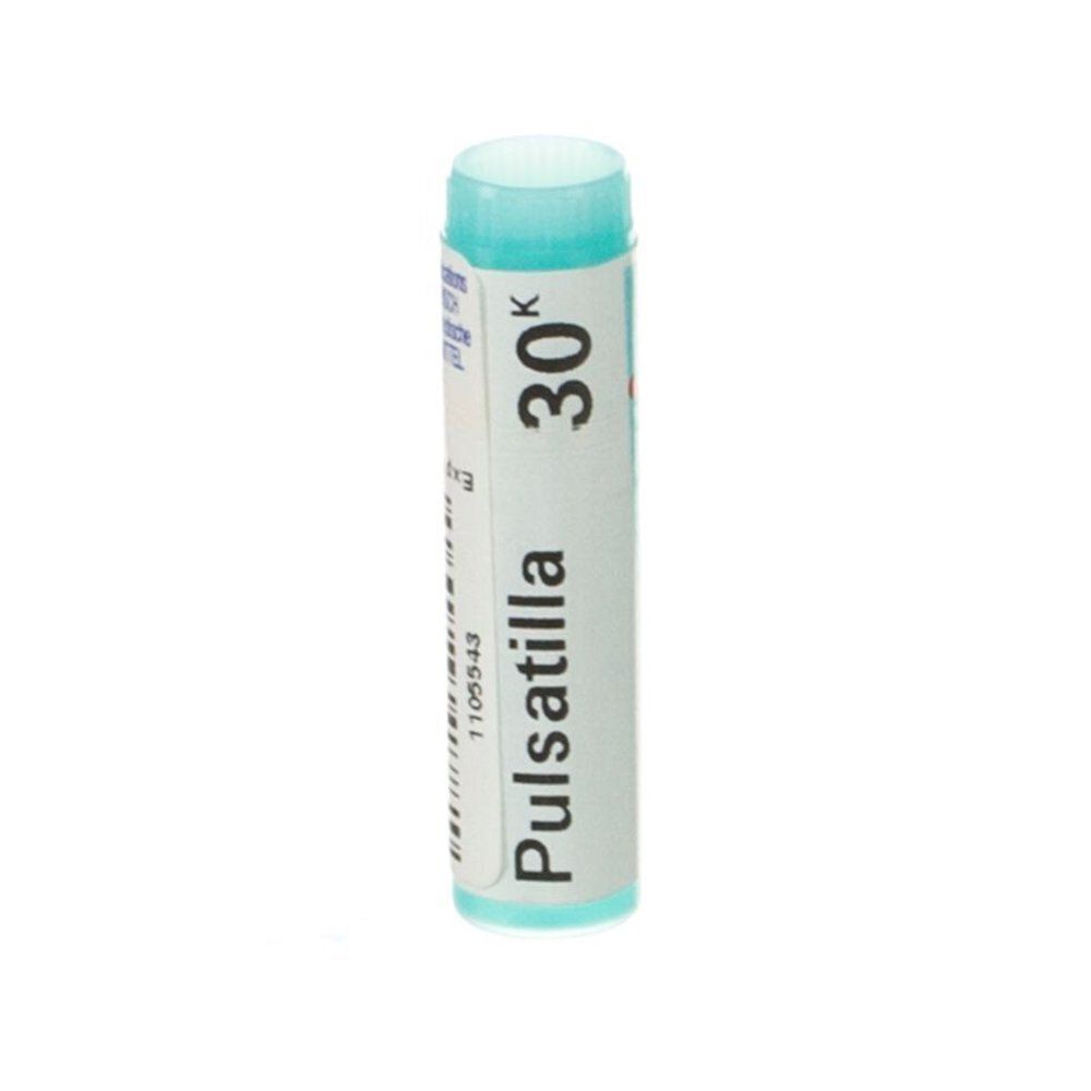 Flacon cylindrique avec bouchon bleu. Inscription : Pulsatilla 30K.