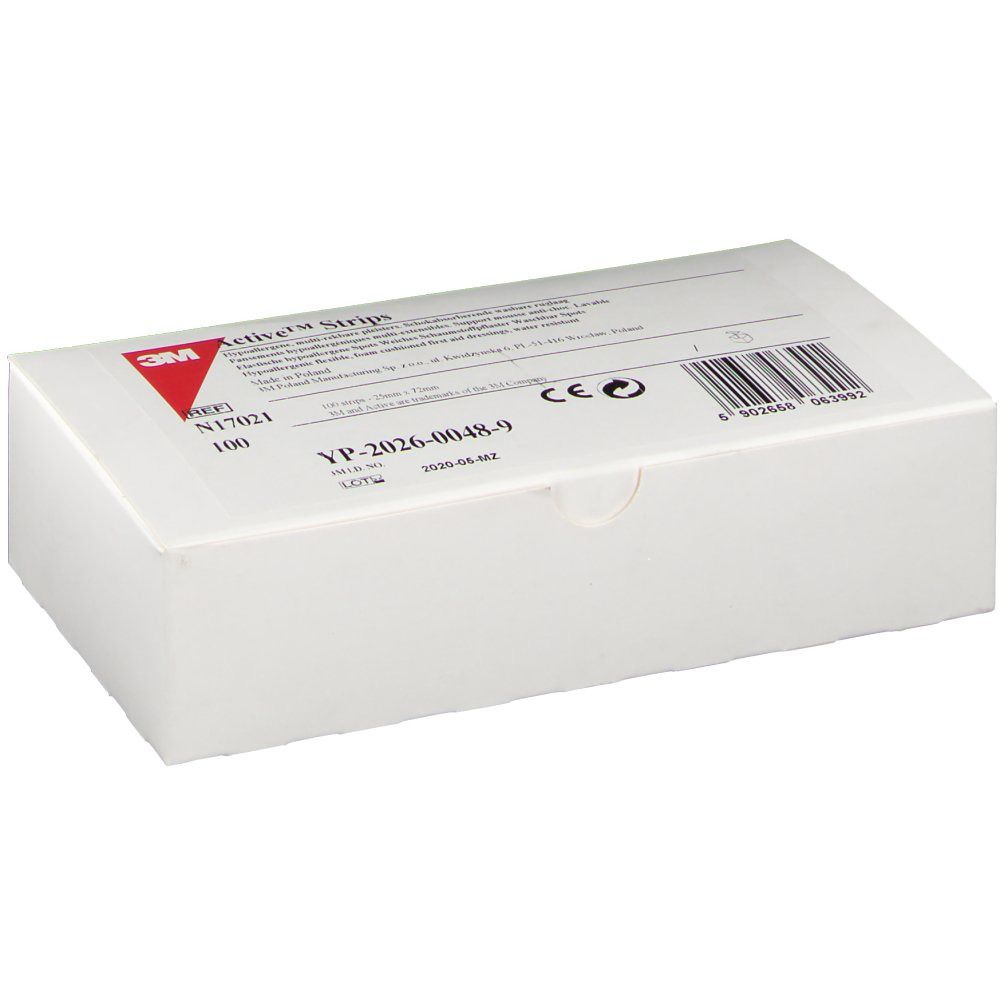 Boîte rectangulaire blanche avec logo 3M rouge et texte. Contient des pansements. Inscriptions : Active Strips, marquage CE, code-barres.