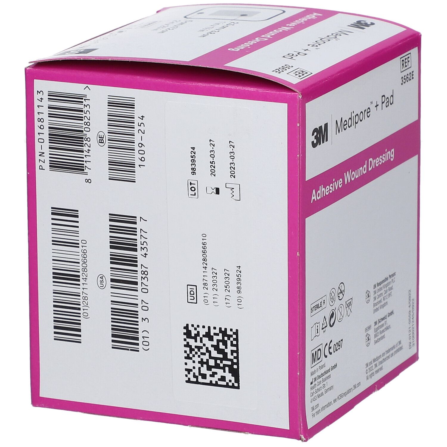 Boîte rose de 3M Medipore + Pad. Inscription: Pansement adhésif stérile. Contient 50 pièces. Dimensions: 5,0 cm x 7,2 cm.