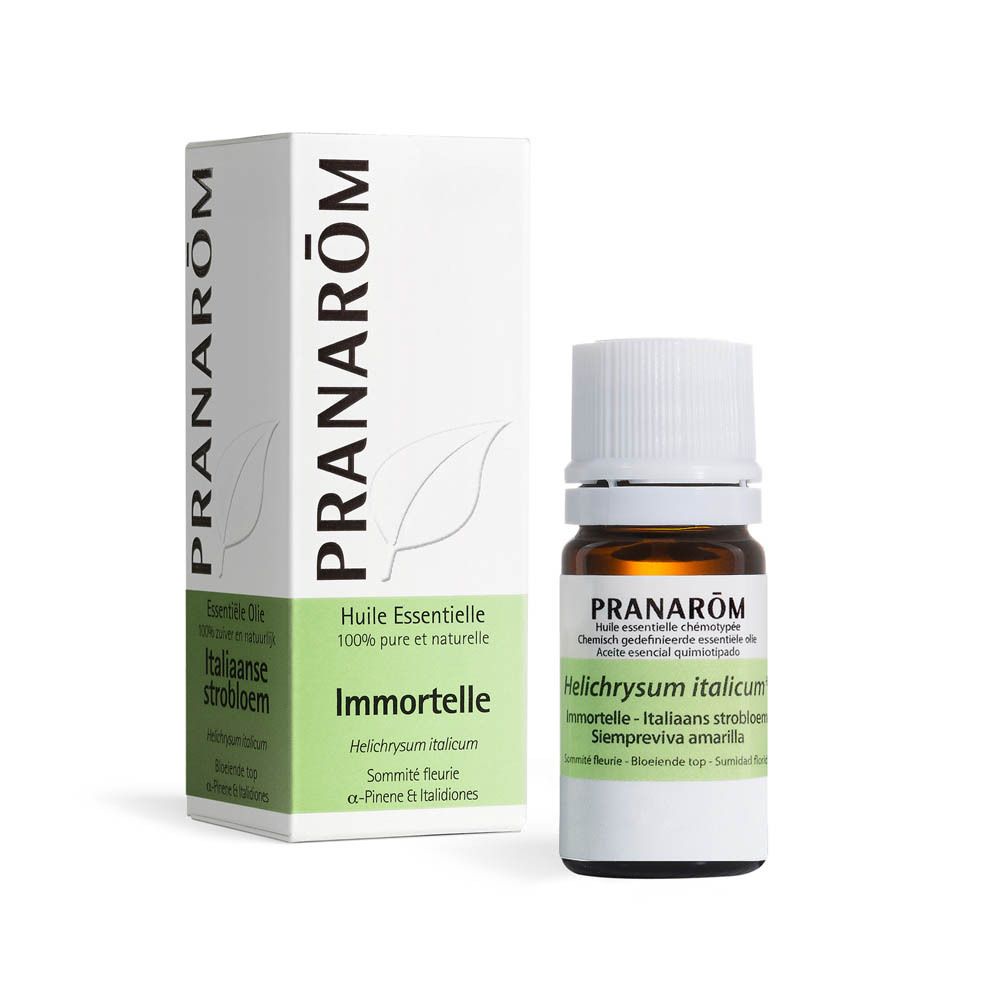 Bruine glazen fles met witte dop en groene verpakking. Opschrift: PRANAROM, Helichrysum italicum ssp serotinum.