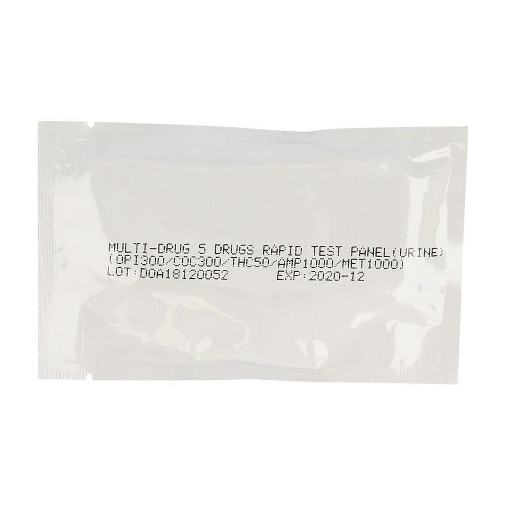 Emballage de test de dépistage de drogues. Inscription: Multi-Drug 5 Drugs Rapid Test Panel (Urine). Date d'expiration: 2020-12.