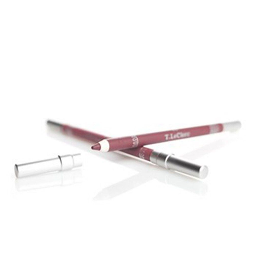 Twee lippenpotloden met zilveren uiteinden. Eén potlood met dop ernaast. Merk: T.LeClerc.