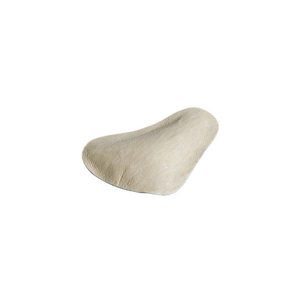 Coussinet métatarsien beige, isolé sur fond blanc. Forme anatomique.