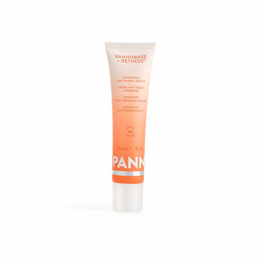 Pannobase + Retinol Crème intensive anti-rides en tube.