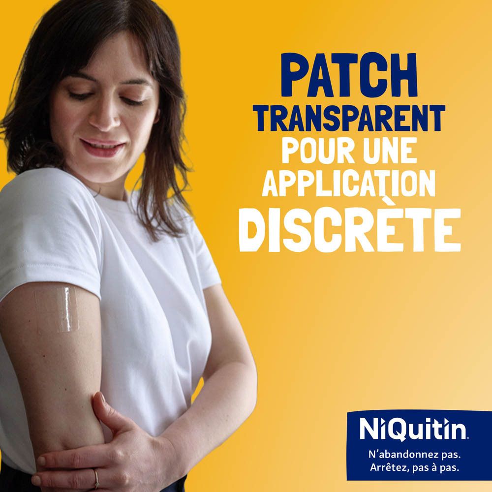 Femme avec patch NiQuitin Clear sur le bras. Patch transparent pour une application discrète. Sur fond jaune.