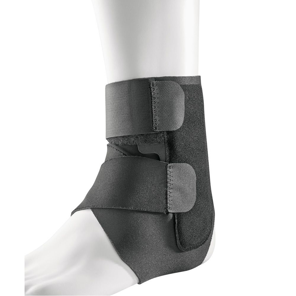 3M Futuro Sport enkelbrace. Verpakking met productafbeelding en instructies. Zwart en geel.