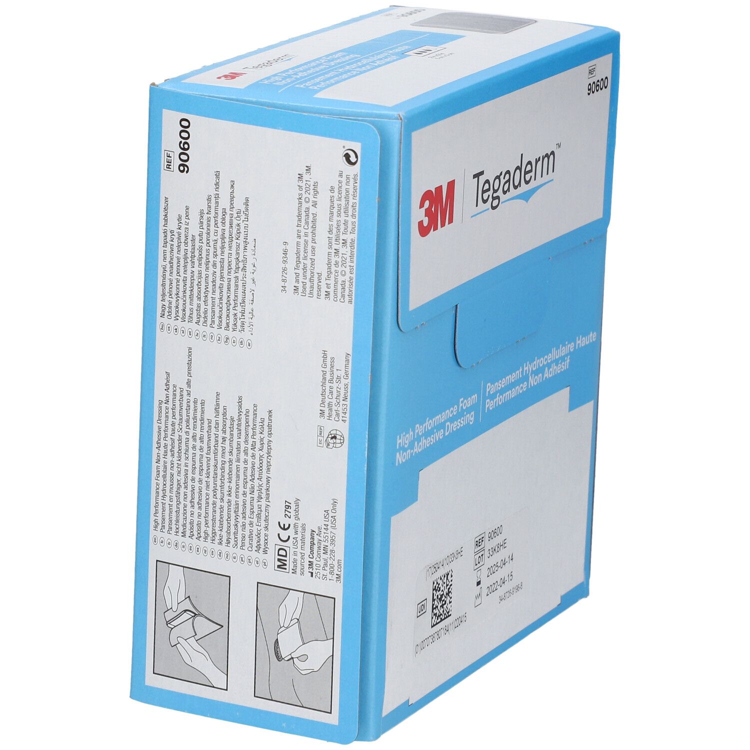 Doosje met 3M Tegaderm schuimverband. Productnaam en referentienummer. Bevat 10 steriele verbanden. Gebruiksaanwijzing op de zijkant.