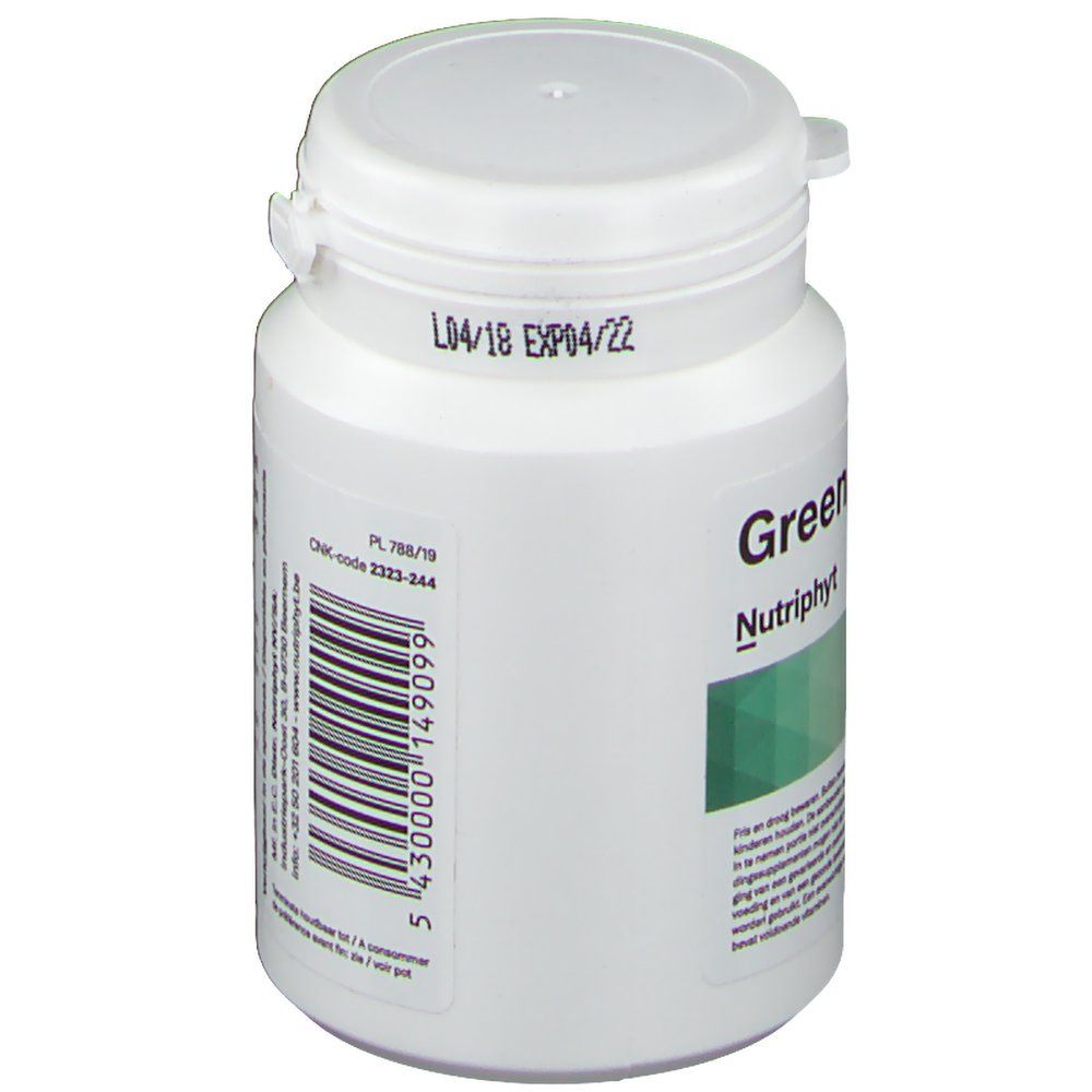 Witte fles met groen etiket. Opschrift: Green Tea Mints, Nutriphyt. Barcode en houdbaarheidsdatum. Deksel met klapdeksel.