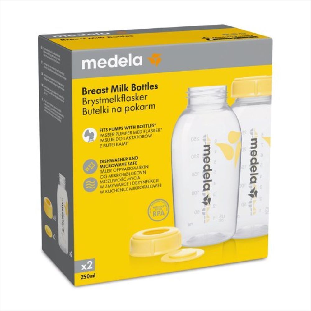 Verpakking met twee flessen. Opschrift "medela". Gele doppen en BPA-label. Tekst: "Breast Milk Bottles".
