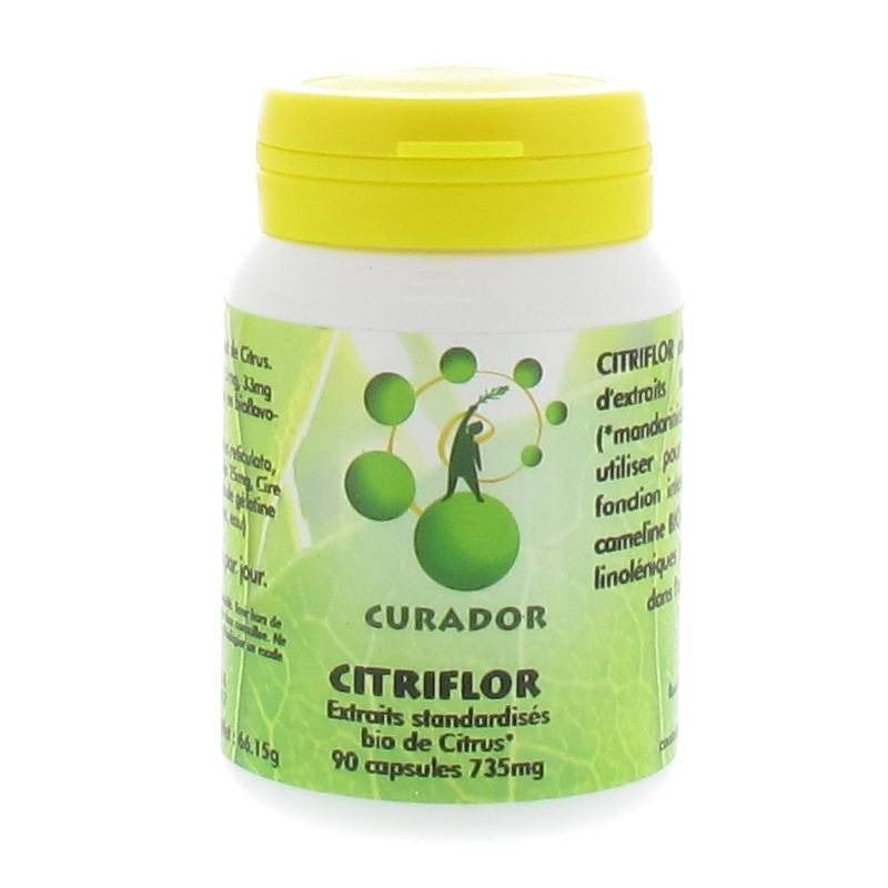 Wit flesje met gele dop. Opschrift: CITRIFLOR, CURADOR, 90 capsules 735mg. Groen etiket met illustratie.