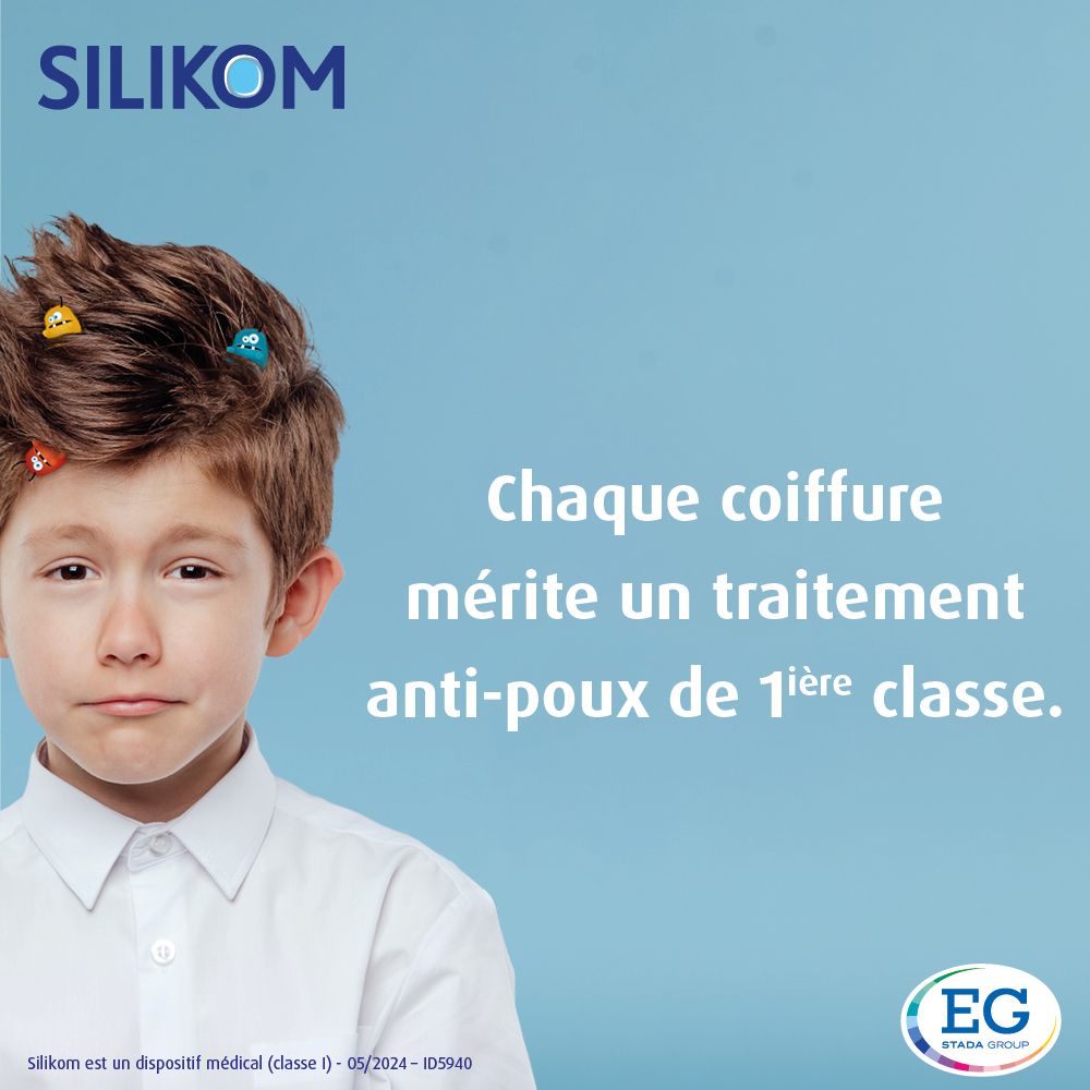 Enfant avec épingles à cheveux colorées. Texte: Chaque coiffure mérite un traitement anti-poux de 1ère classe.