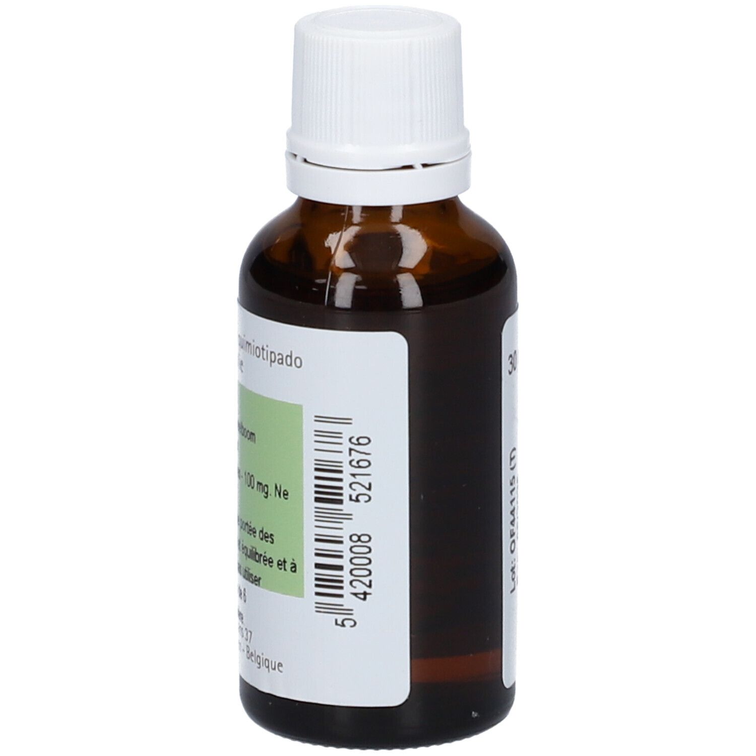 Bruine glazen fles met witte dop. Etiket met productinformatie en barcode. Bevat essentiële olie.