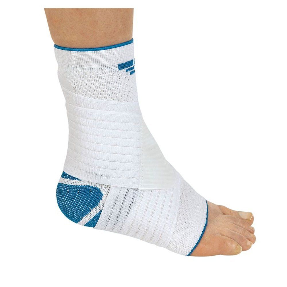 Genouillère blanche avec des accents bleus, portée sur une jambe.