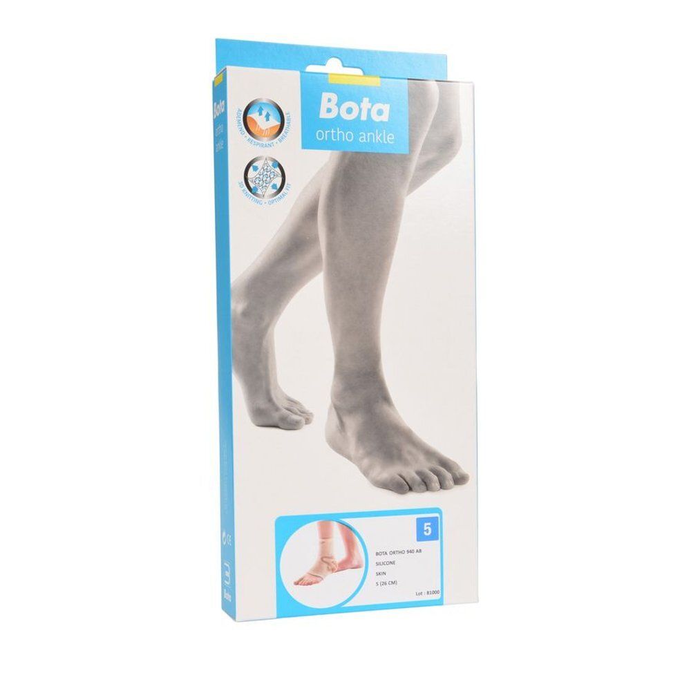 Emballage Bota Ortho AB 940. Boîte bleu clair avec image du produit et nom. Taille 5.