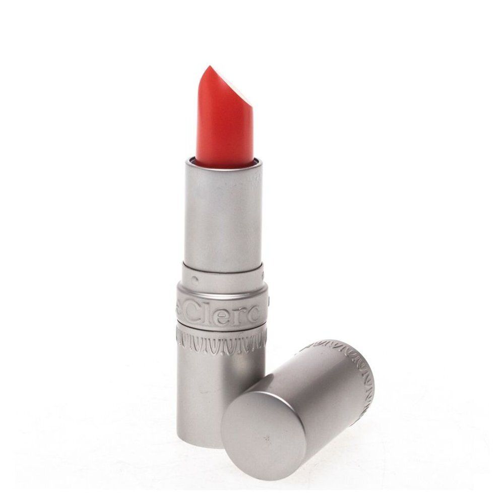 Lippenstift in zilveren huls, open. De lippenstift is rood.