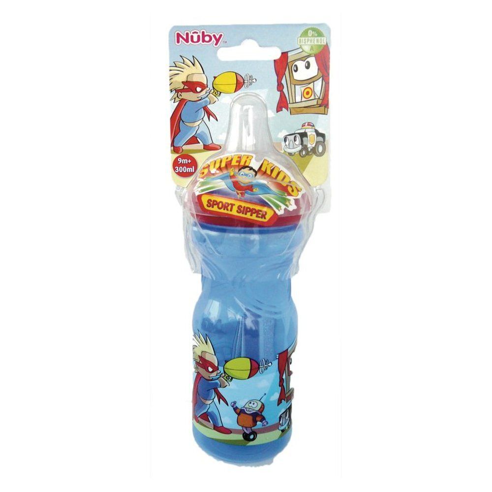 Beker met rietje, blauw, superheldenmotief. Verpakking met productinformatie. Merk Nuby.