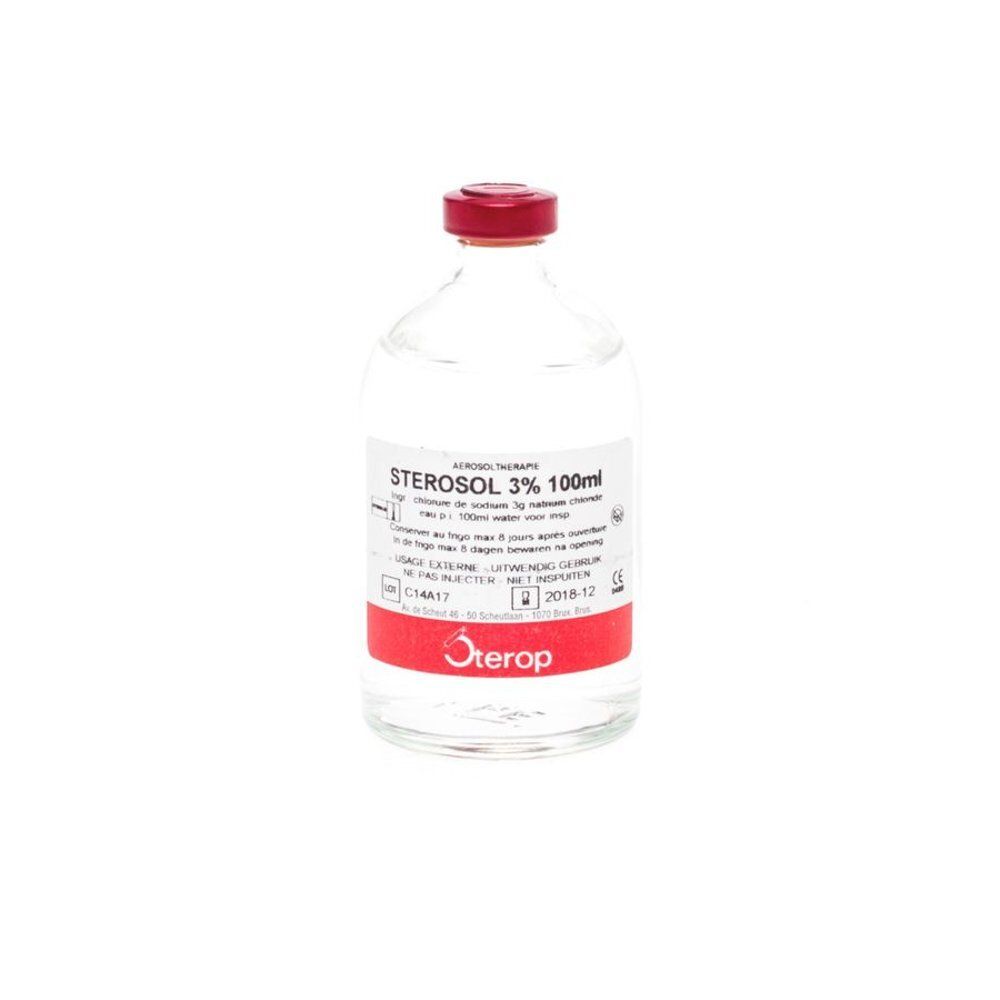 Glazen fles met rode dop. Etiket met productinformatie. Merk Sterop zichtbaar.