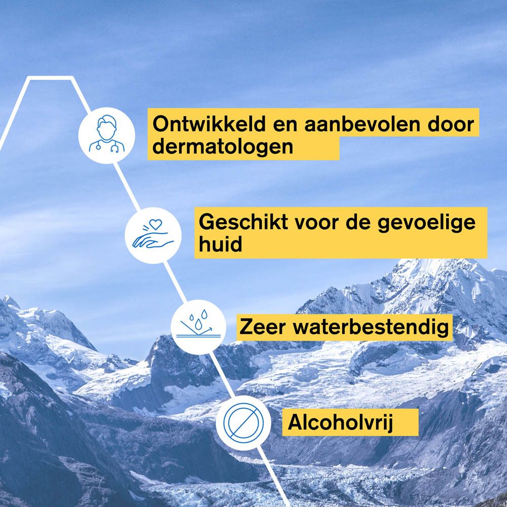 Uriage Bariésun Dry Oil SPF 30. Fles met spraykop. Geelachtige vloeistof. Productinformatie op het etiket.