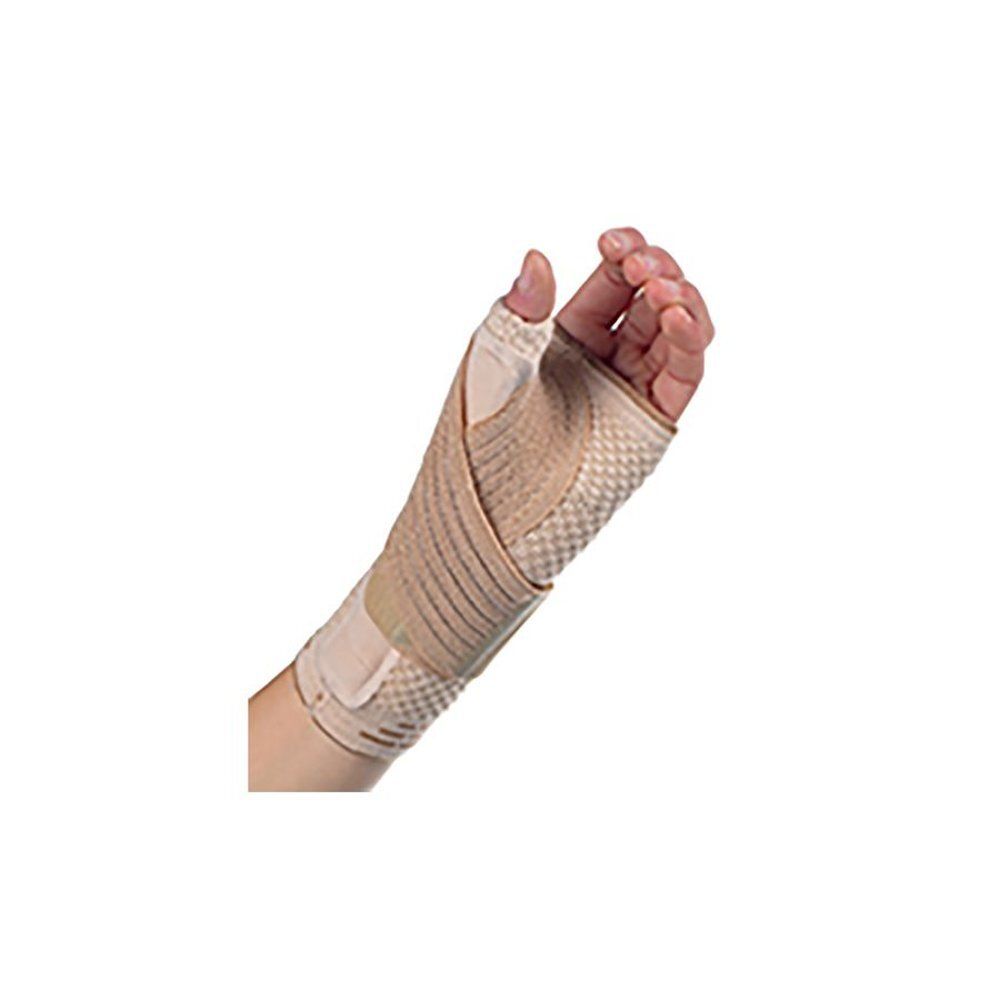 Beige polsbrace met klittenbandsluiting. Toont hand en onderarm.