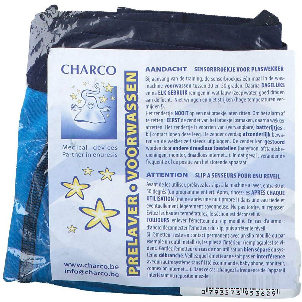 Slip bleu avec ceinture sombre. Deux boutons devant. Logo Charco sur l'emballage.