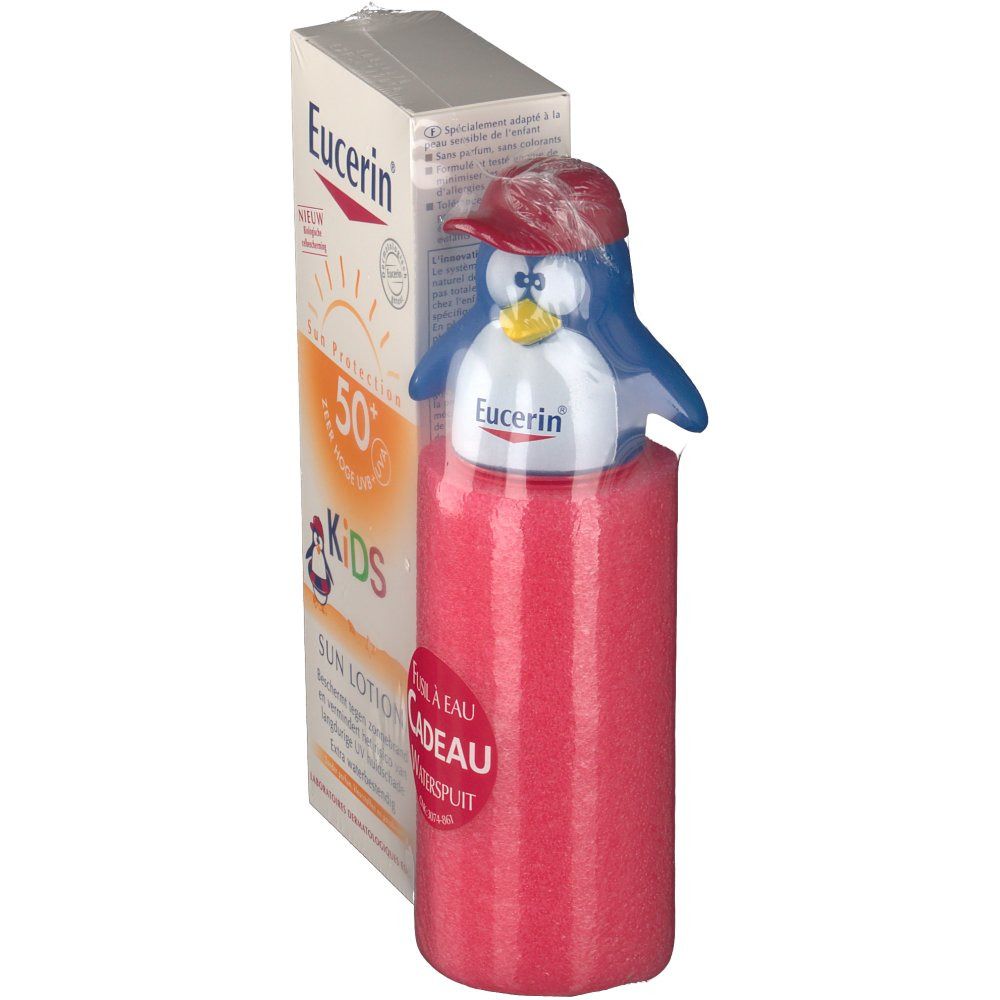 Zonnebrandlotion Kids SPF50+ en waterspeelgoed. Verpakking met productnaam en pinguïn illustratie. Tekst: Sun Lotion, cadeau.