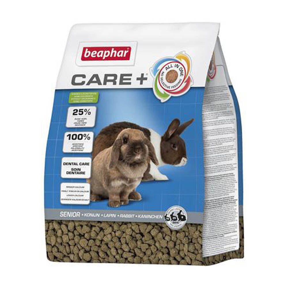 Beaphar Care+ Senior pour lapins avec deux lapins et granulés.