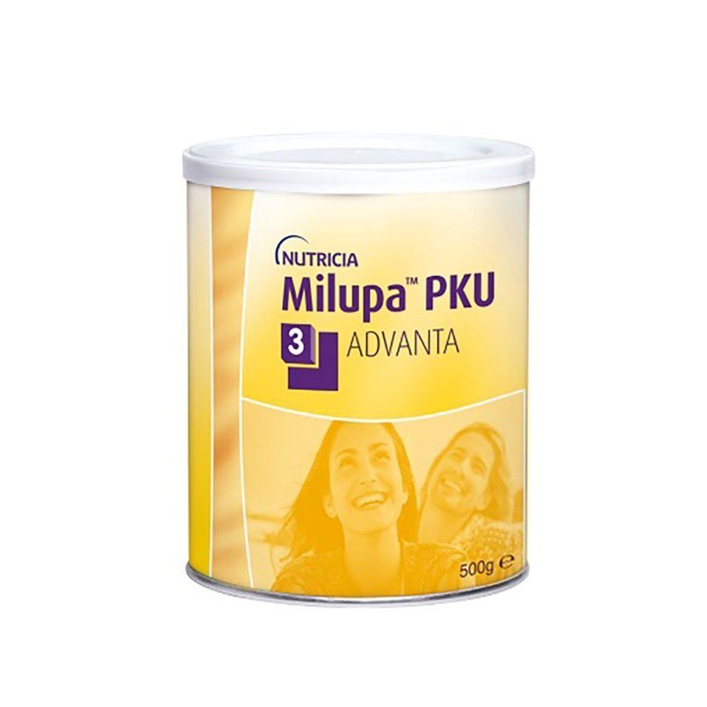 Boîte Milupa PKU 3 Advanta. Boîte jaune avec couvercle blanc. Inscription : Nutricia, Milupa PKU 3 Advanta. Poids : 500g.