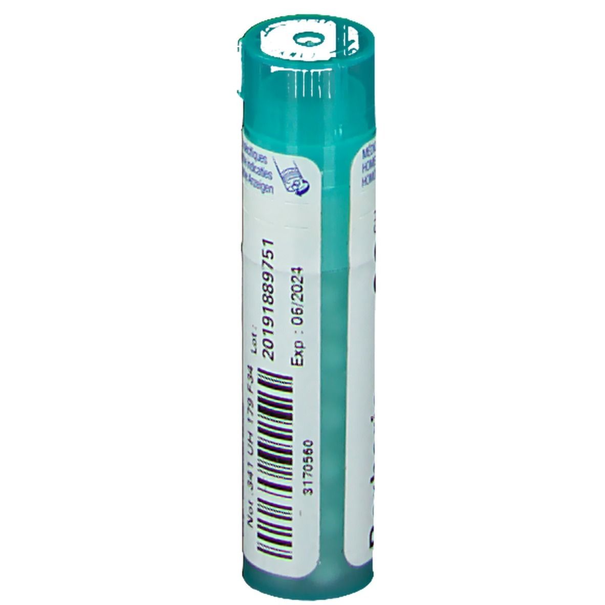 Flacon cylindrique vert. Texte au dos, numéro de lot et date d'expiration.