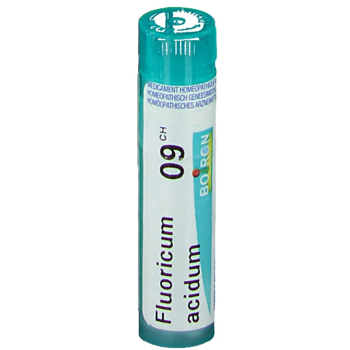 Cilindrische tube met groene dop. Opschrift: Fluor. acidum 09 CH, Boiron. Wit etiket.
