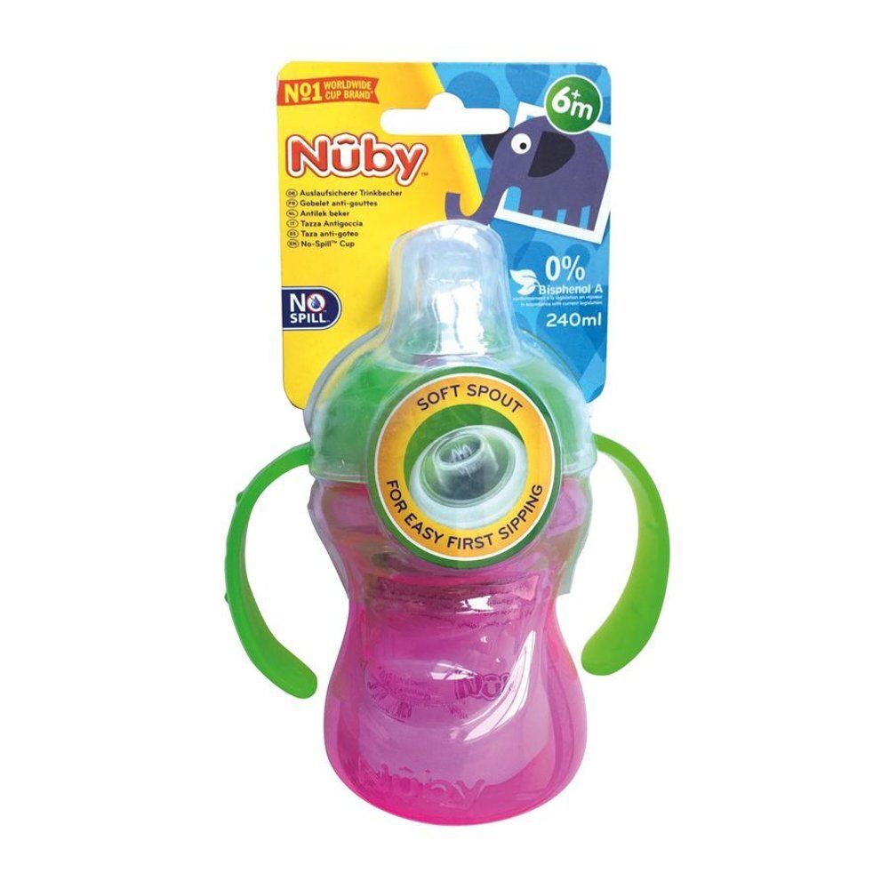 Roze Nuby Easygrip-beker in verpakking. Met groene deksel en handvatten. Tekst: Soft Spout, 6m, 240ml.