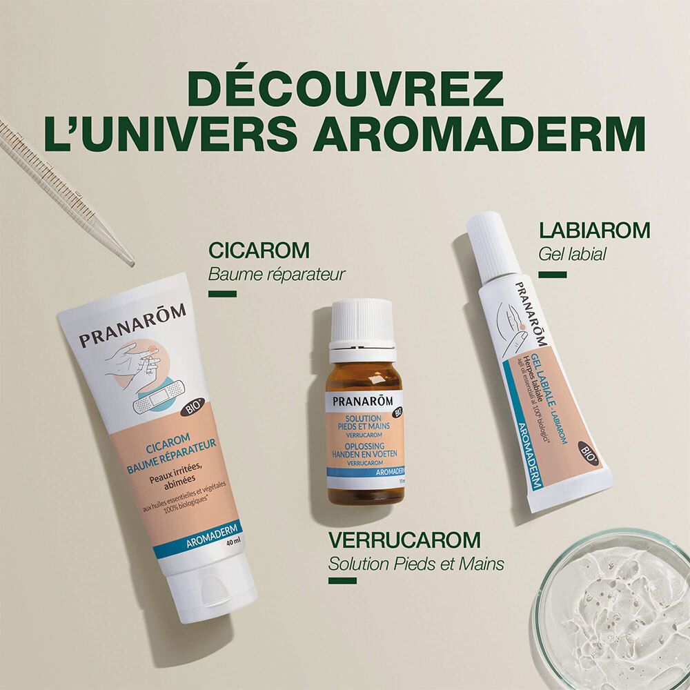 Flacon brun, bouchon blanc. Texte: Solution Ongles Jaunis Fongiarom. Certification Bio.