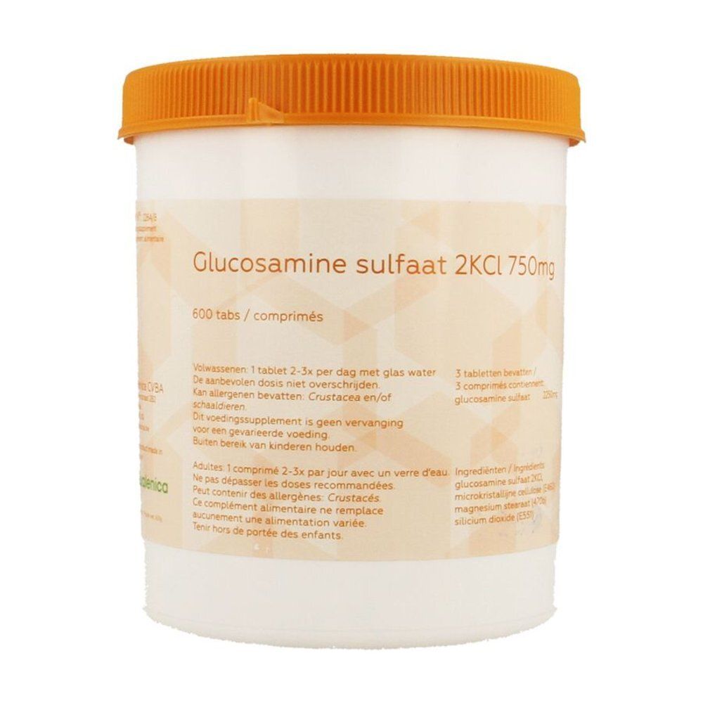 Récipient blanc avec couvercle orange. Inscription : Glucosamine sulfaat 2KCl 750mg, 600 tabs/comprimés.